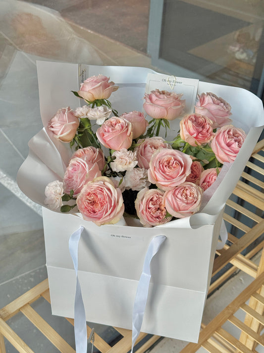 Elegant Rose Flower Bouquet