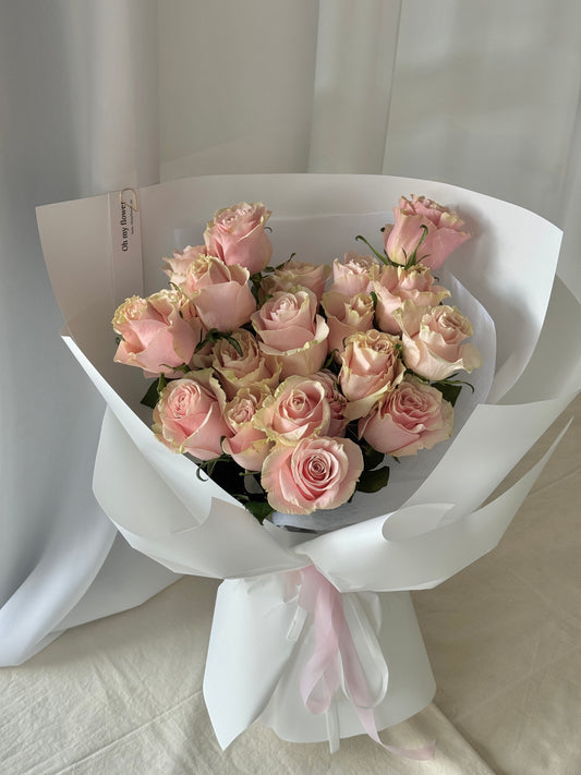 Rose Flower Bouquet