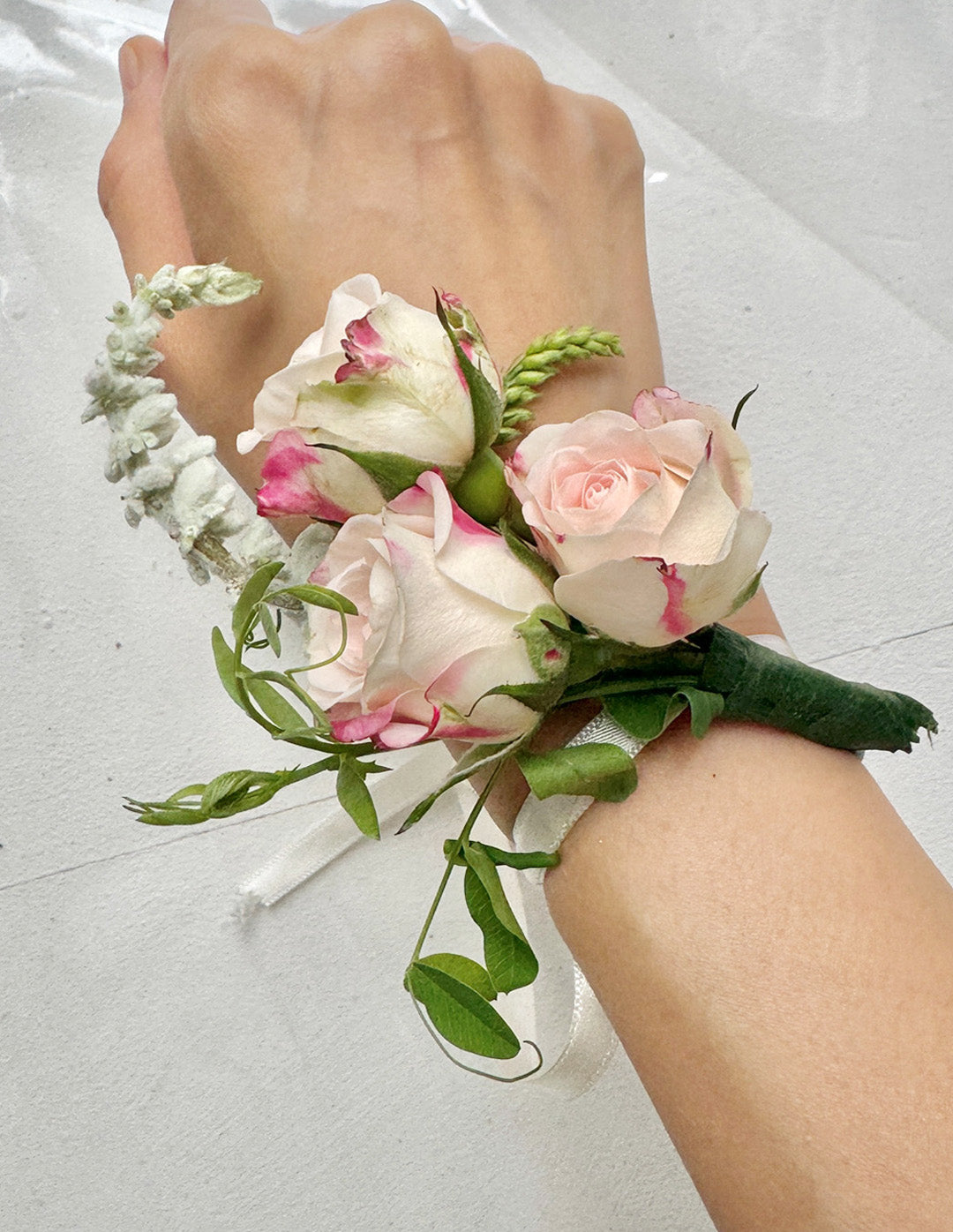 Set of Corsage and Boutonniere