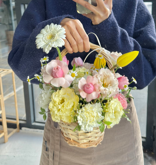 Workshop - Flower Basket (English) - 18 Oct 1:30pm