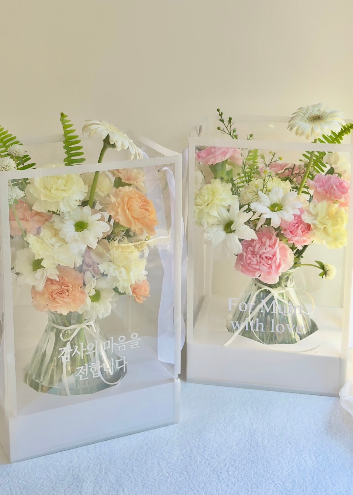Carnation Love Vase (Peach Yellow)