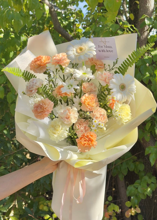 Carnation Love Bouquet (Peach Yellow)